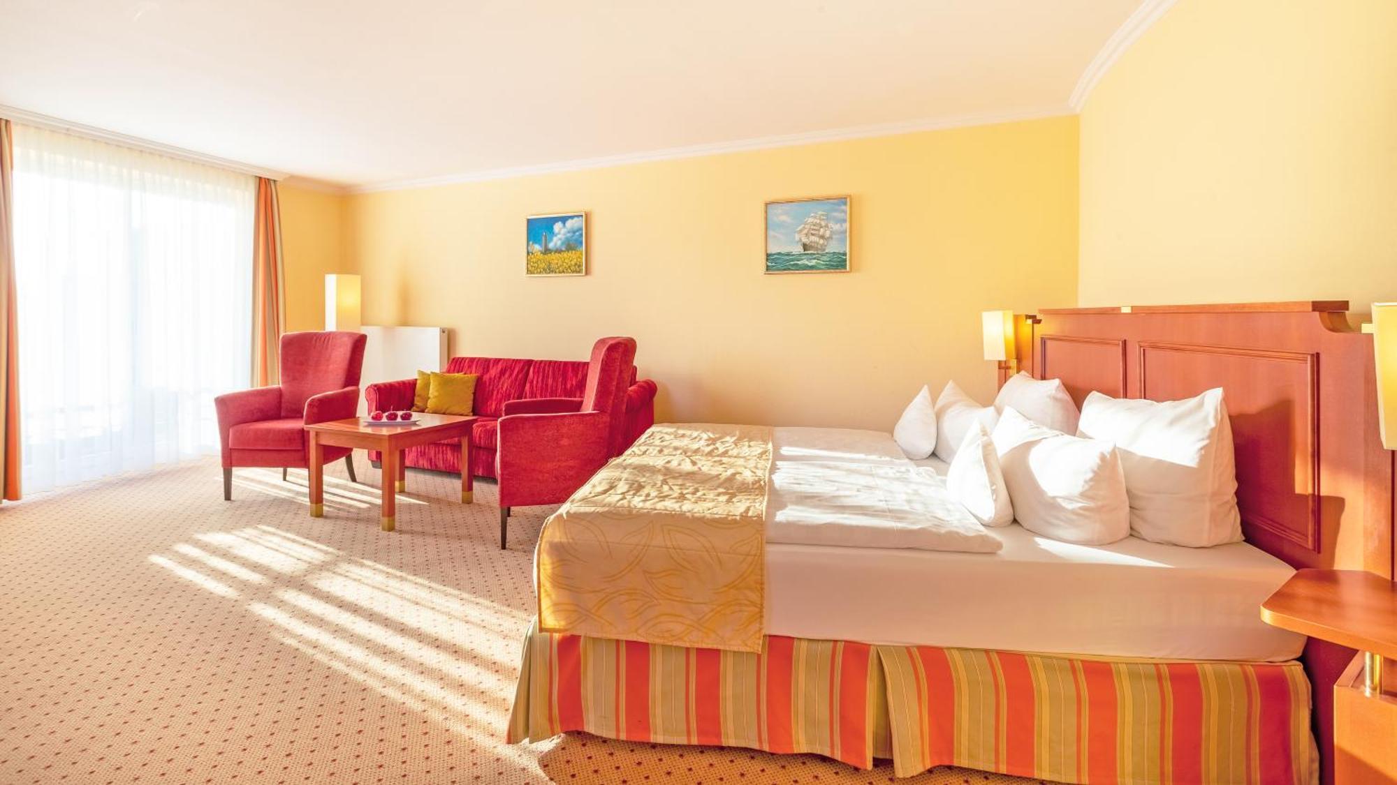 הרינגסדורף Hotel Zur Post - Ein Rovell Hotel מראה חיצוני תמונה