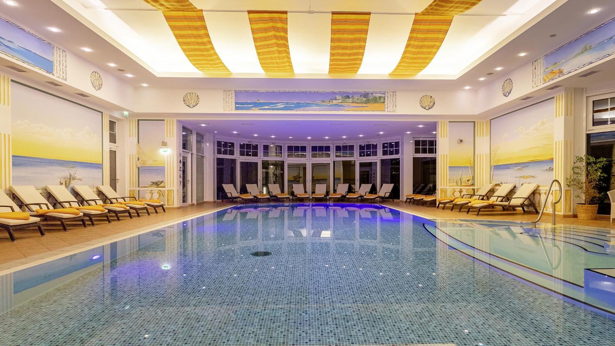 הרינגסדורף Hotel Zur Post - Ein Rovell Hotel מראה חיצוני תמונה