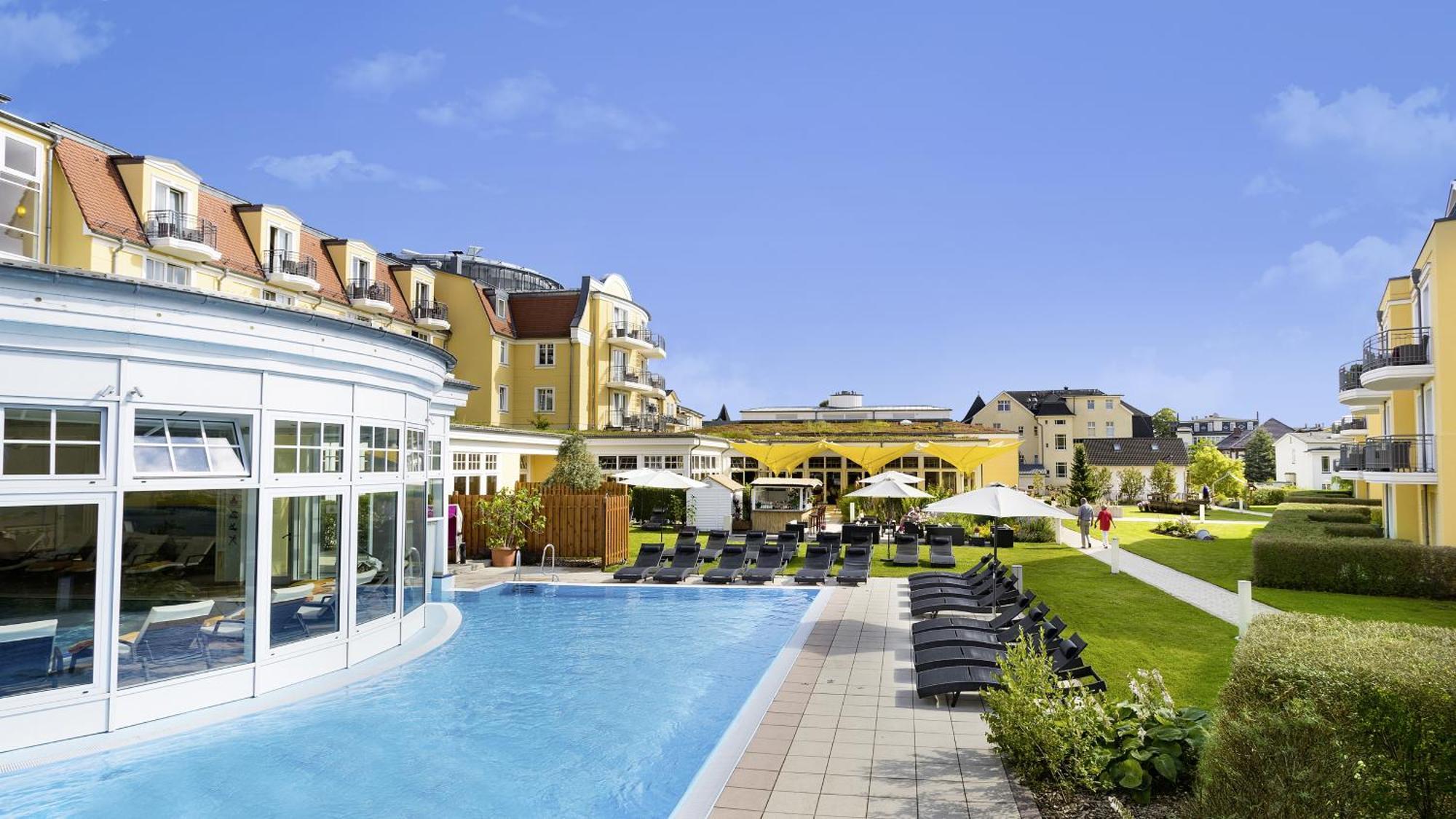הרינגסדורף Hotel Zur Post - Ein Rovell Hotel מראה חיצוני תמונה