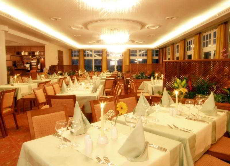 הרינגסדורף Hotel Zur Post - Ein Rovell Hotel מראה חיצוני תמונה