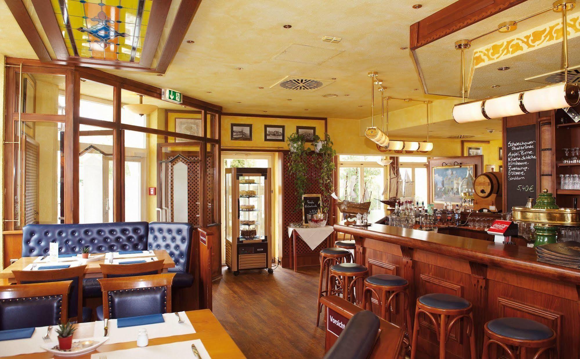 הרינגסדורף Hotel Zur Post - Ein Rovell Hotel מראה חיצוני תמונה