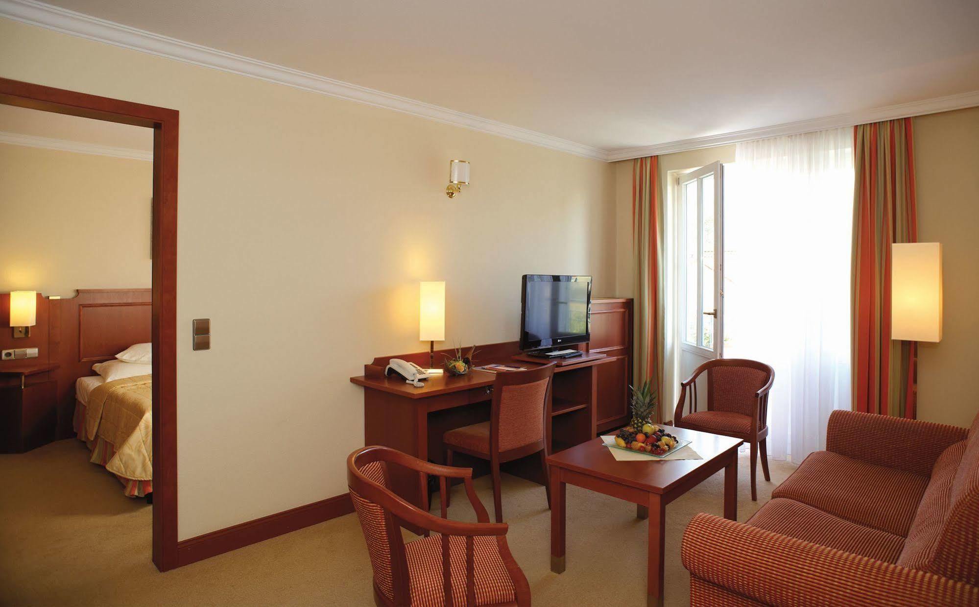 הרינגסדורף Hotel Zur Post - Ein Rovell Hotel מראה חיצוני תמונה