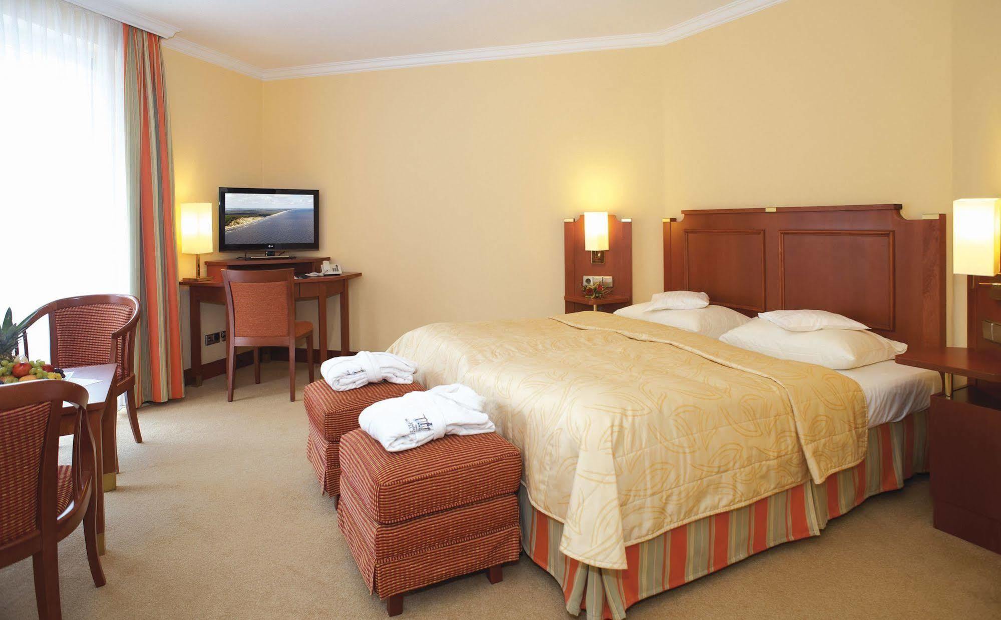 הרינגסדורף Hotel Zur Post - Ein Rovell Hotel מראה חיצוני תמונה